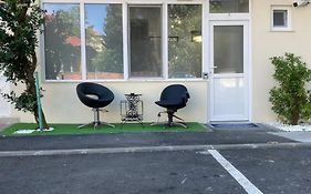 Marc'S Self Check-In With Free Parking